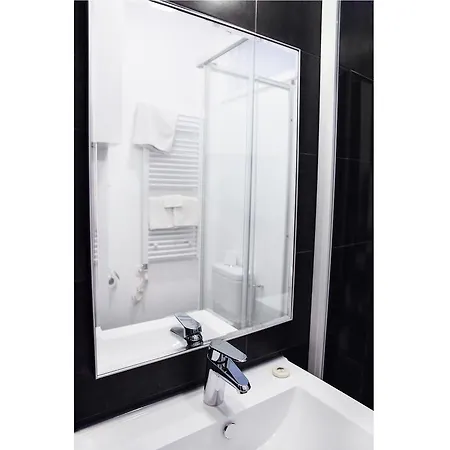 卫星酒店 布鲁塞尔