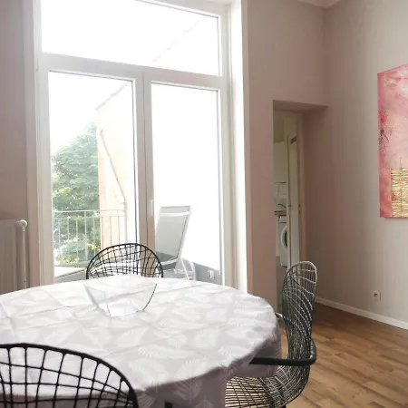 Loft Atypique Avec Terrasse Lejlighed