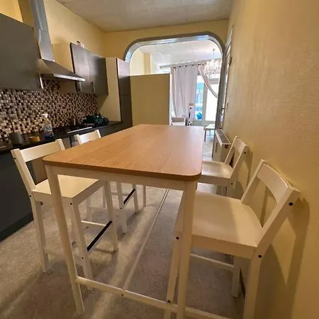 A Midi - Grand Place * Brussels