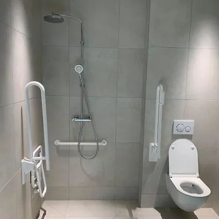 מלון Opo 4*