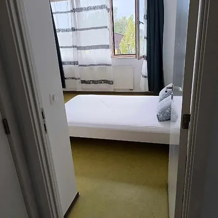 Chambre Avec Douche Prive Брюссель