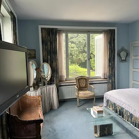 Bed & Breakfast House Of Tanya Brussels