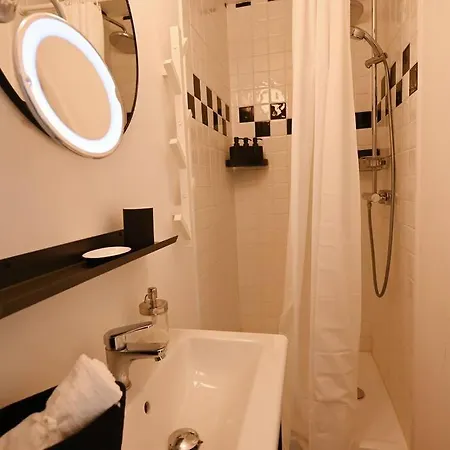 Apartamento Superb 3 Bedroom & 3 Bathroom Duplex In Centre *