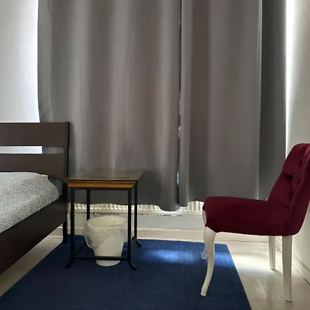 Miroir27 بيت ضيافة بروكسل