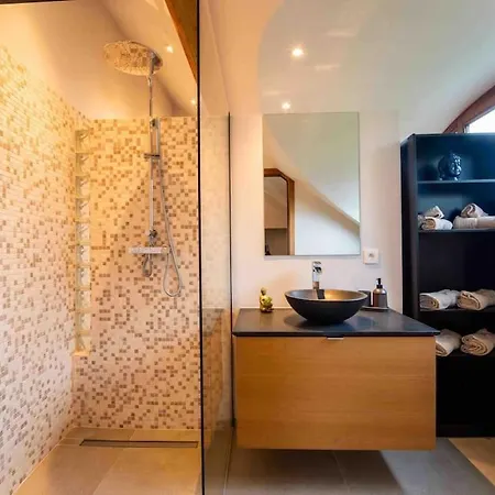 Havre De Paix A :piscine, Sauna, Jacuzzi