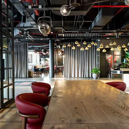 Radisson Red Hotel Brussels