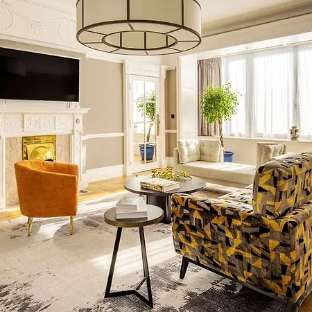 Ξενοδοχείο Doubletree By Hilton Brussels 4*
