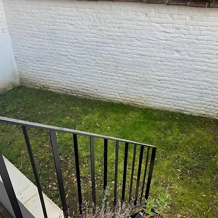 Spacious 1-bedroom Duplex In Uccle! Apartment