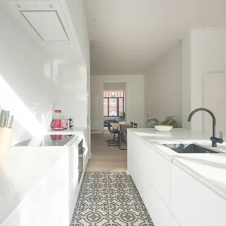 Apartment Spacious 1-bedroom Duplex In Uccle!