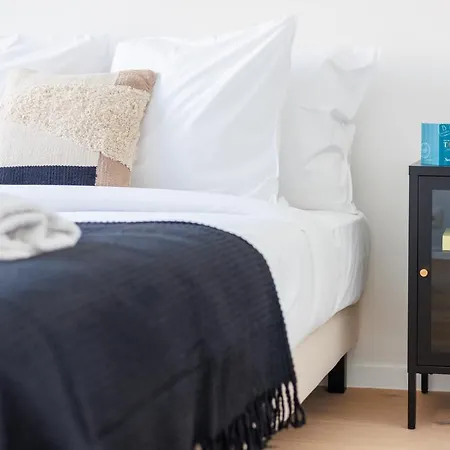 Daire Sweett - Bodeghem *