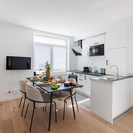 Sweett - Bodeghem * בריסל