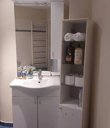 Family Friendly 1 Bed 아파트