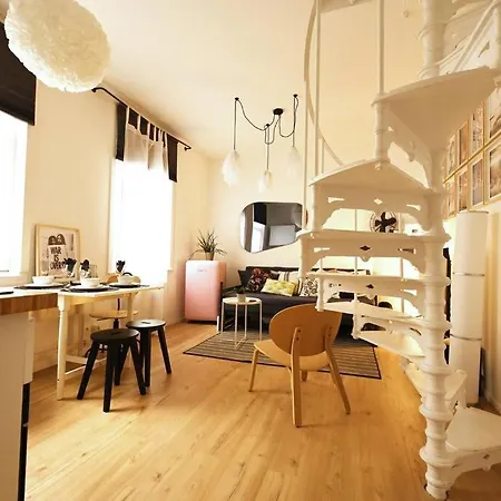 Stylish Duplex In The Heart Of Centre Διαμέρισμα Βρυξέλλες