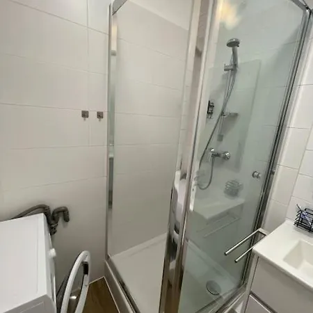 Studio Ixelles Place Fernand Cocq * Brussels
