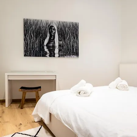 Centre Sablon I, Ii Et V *