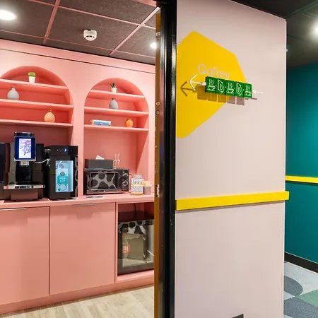 Hotel Centre Louise 3*