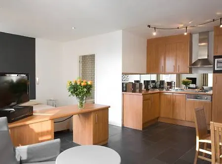 Azimut Flathotel Hotel apartamentowy 3*