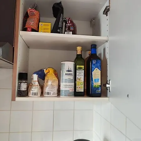 Apartamento Studio Entier Avec Balcon - Tour Et Taxis