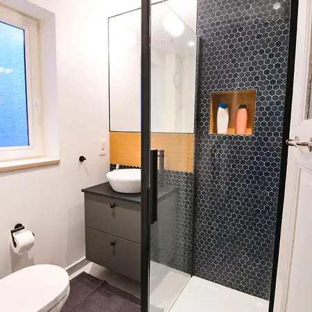 Πανσιόν Cozy And Confortable Near Station *