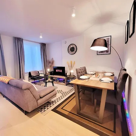 Grand Sablon Stylish Center *