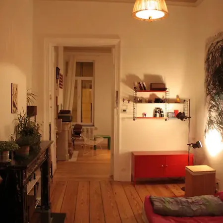 Arti Louise/flagey/centre