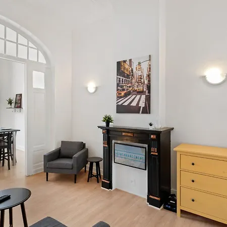 Lantsheere 11 - Self Check In By Homenhancement *