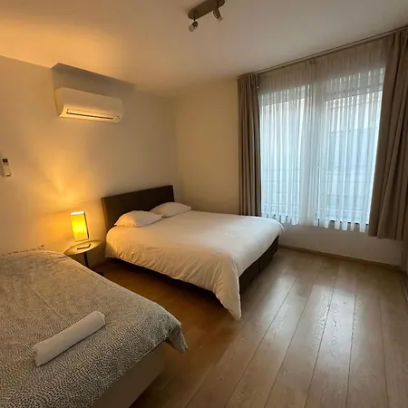 דירה 2 Bedroom In Center With Balcony