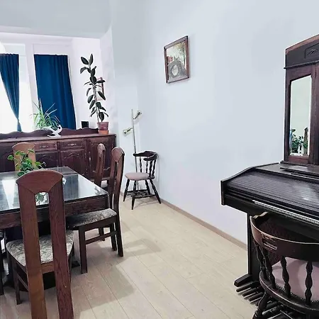 Cosy Pres Du Centre בריסל