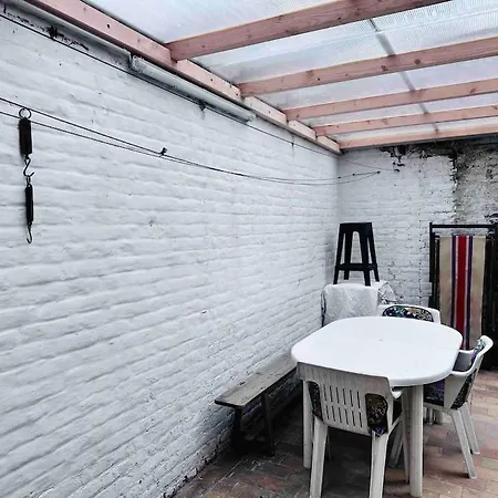 Lägenhet Cosy Pres Du Centre