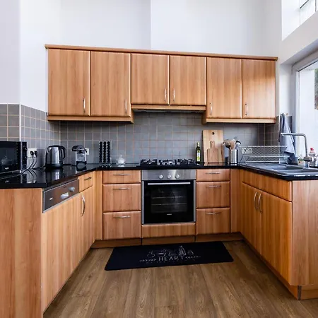 בית נופש House Of Lara *