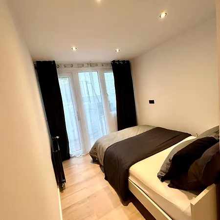 My Haus European Commision Bed & Breakfast