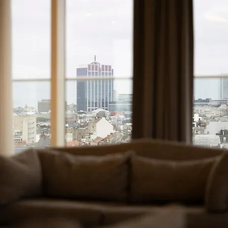 Апартаменты Smartflats - Midi 33 *