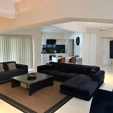 Beautiful Loft In The Center Of Apartment