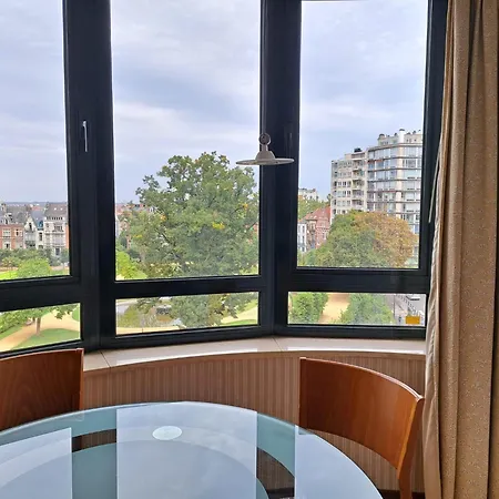 B-aparthotel Ambiorix Апарт-отель 4*