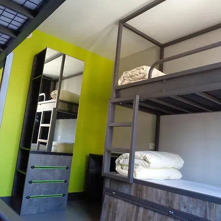 Brxxl 5 Centre * בריסל