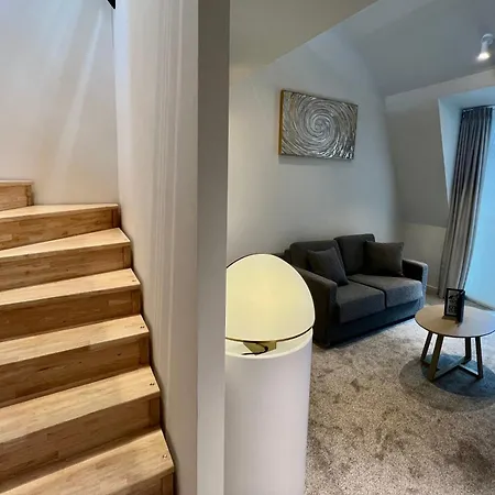 מלון Opo 4*