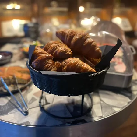 Boutique Saint-géry Hotel 3*