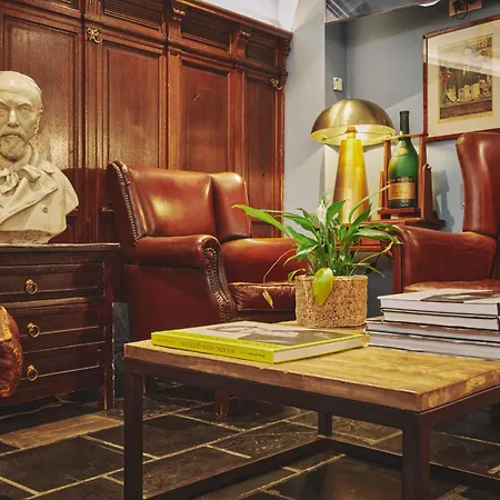 The Classic By 2go4 Grand Place Hotel