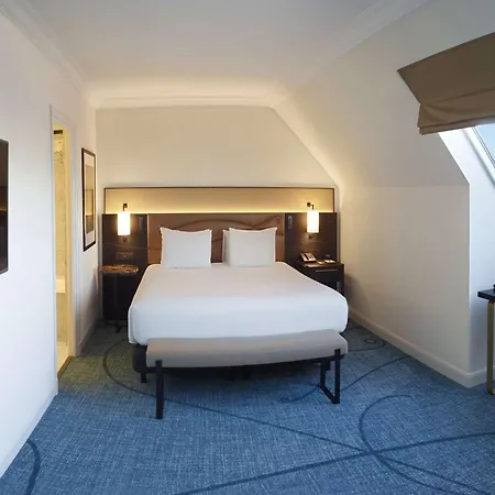 Hilton Grand Place 4* Bruksela