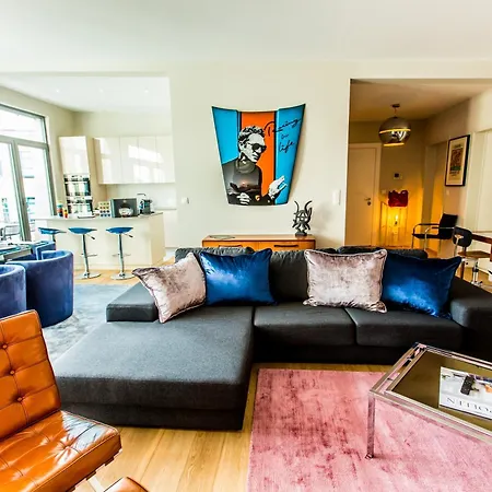 Magnifique Penthouse 3 Et Terrasse Sur L'avenue Louise Bruselas