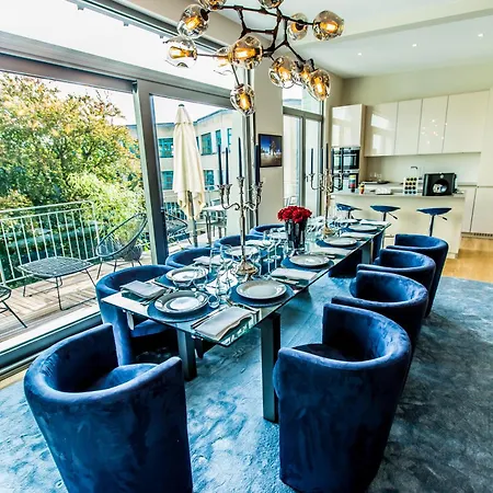 Magnifique Penthouse 3 Et Terrasse Sur L'avenue Louise Apartamento *
