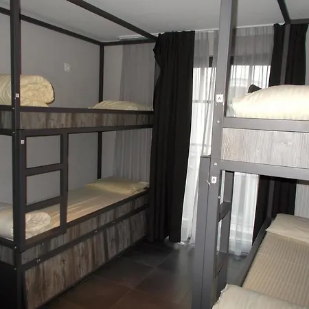 Brxxl 5 Centre Hostel Bruksela