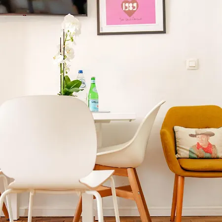 Smart - Gare Du Midi *