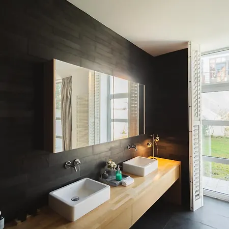 Апартаменты 600m² Luxe & Jardin, Coeur *