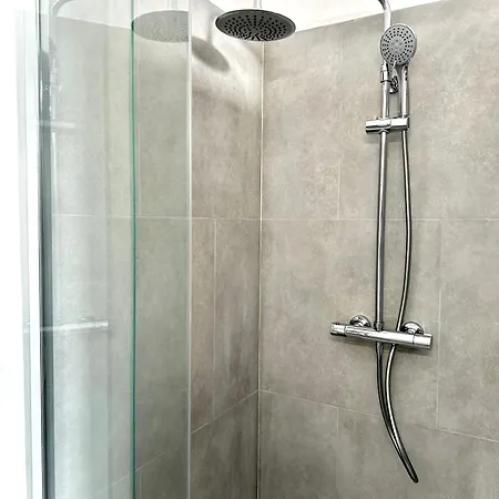 Daire Sublime - Quartier Louise ! Brüksel