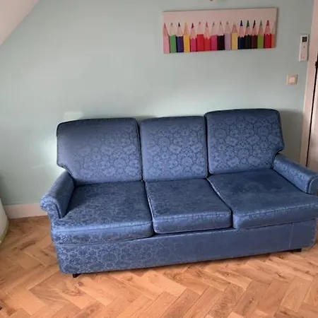 In Maison De Metre In Etterbeek Apartament Bruksela