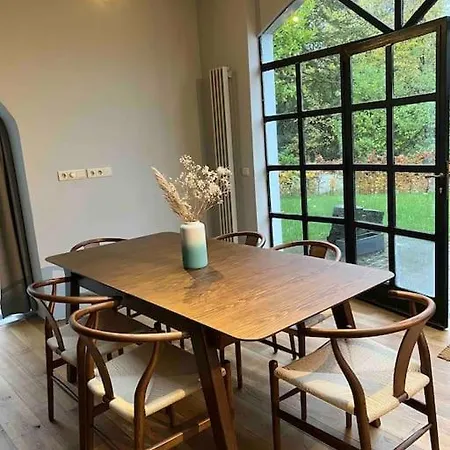 度假居 Charmante Maison Dans Un Coin De Verdure A Boitsfort *