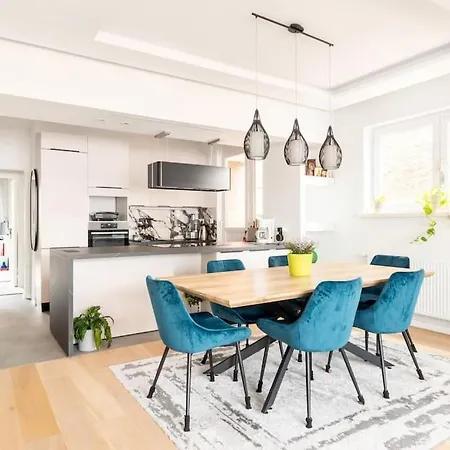 European Heart 2-bedroom Flat. 公寓 布鲁塞尔