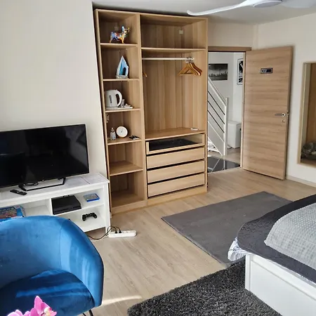 Deluxe Au 2eme Etage, Double Au 4eme Etage Not A