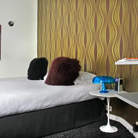 Vintage Hotel 3*